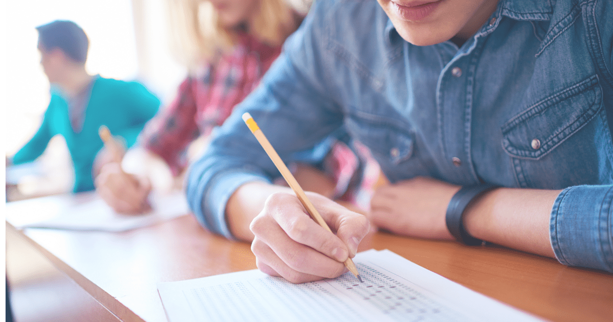Read more about the article Do Colleges Prefer the ACT or SAT?